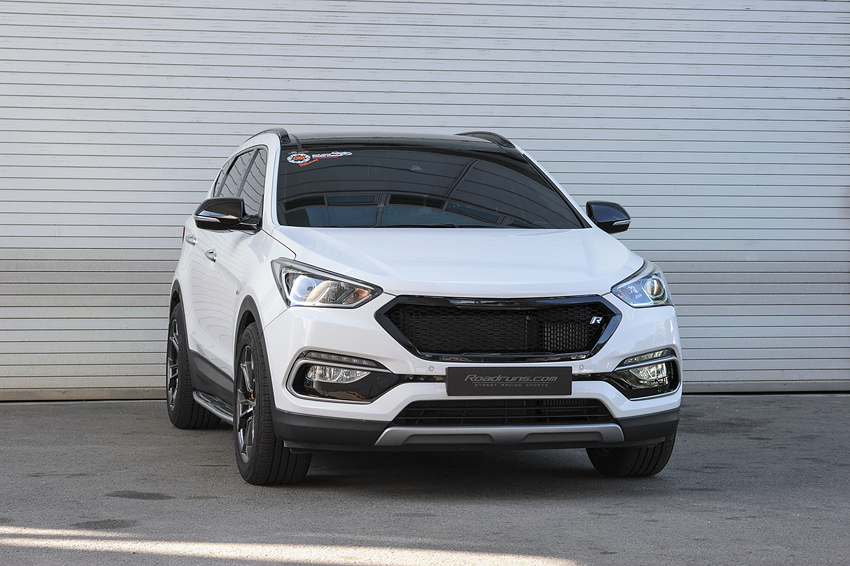 РЕШЕТКА РАДИАТОРА Roadruns НА HYUNDAI SANTA FE DM PRIME (НЕКРАШЕНАЯ)