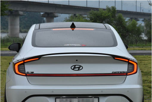 СПОЙЛЕР КРЫШКИ БАГАЖНИКА ONZIGOO НА HYUNDAI SONATA DN8